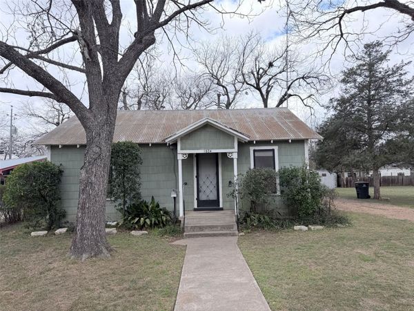 1604 Main ST, Bastrop, TX 78602