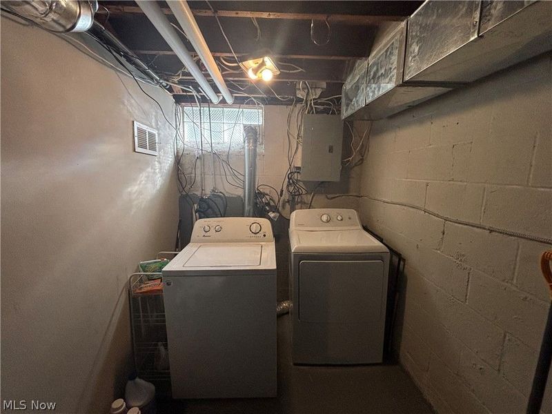 15304 Harvard Avenue, Cleveland, OH 44128 Photo 15