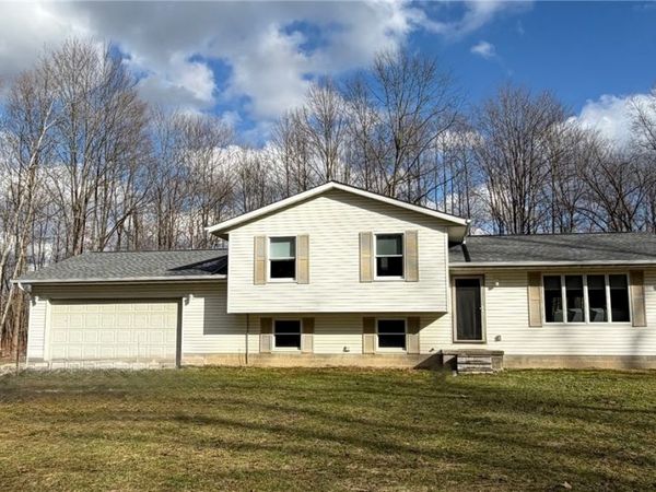 9912 State Route 700 , Mantua, OH 44255