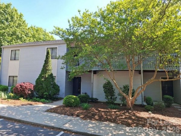 11086 Harrowfield Road, Charlotte, NC 28226