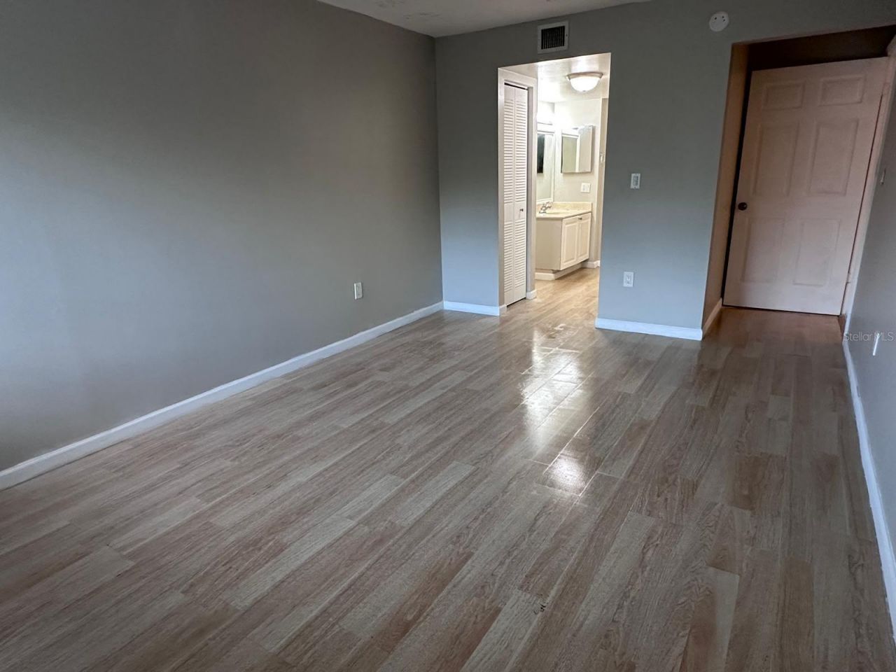 721 N Pine Island Road, Unit 401, Plantation, FL 33324 Photo