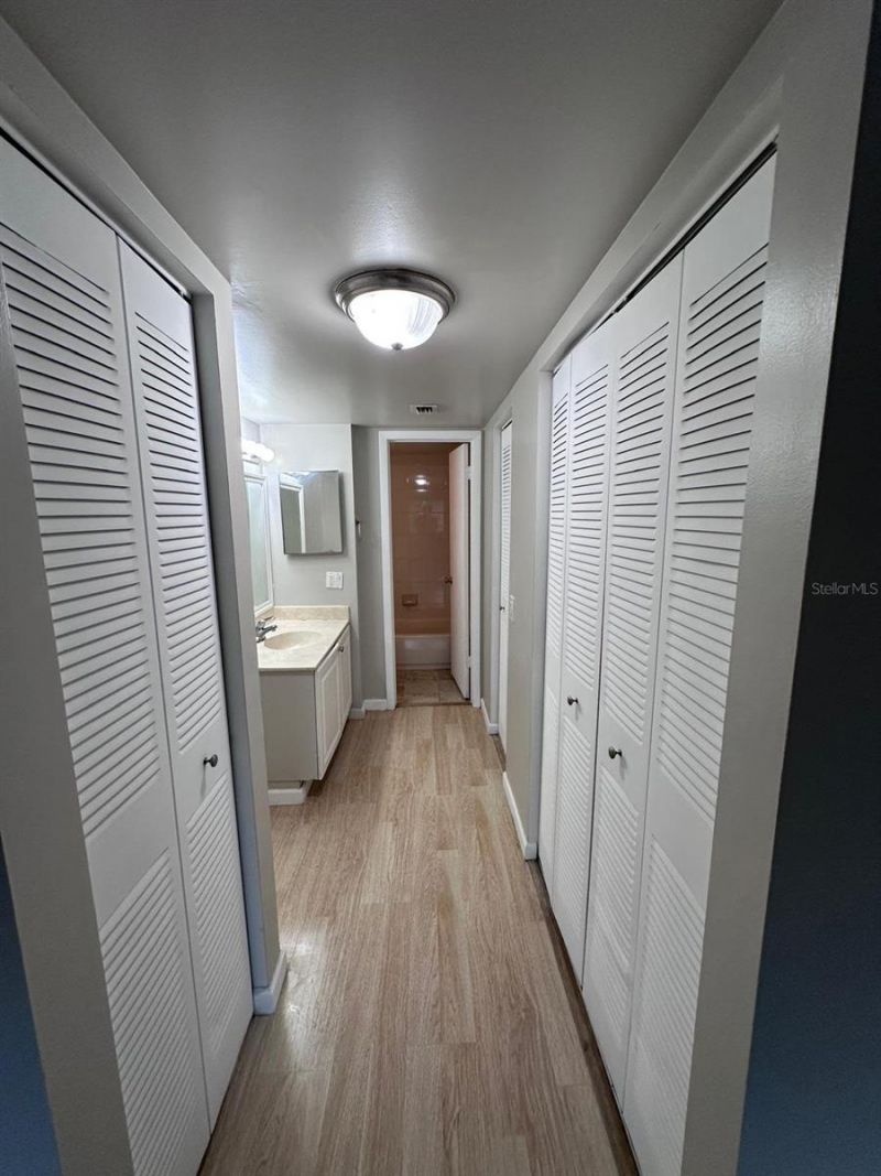 721 N Pine Island Road, Unit 401, Plantation, FL 33324 Photo