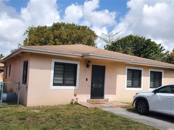 1319 JANN AVENUE , OPA LOCKA, FL 33054