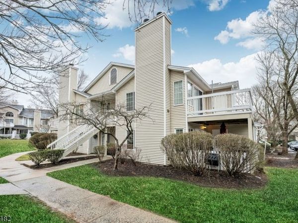 49 Sage Court, Bedminster, NJ 07921