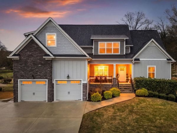 8703 Skybrook Drive, Ooltewah, TN 37363