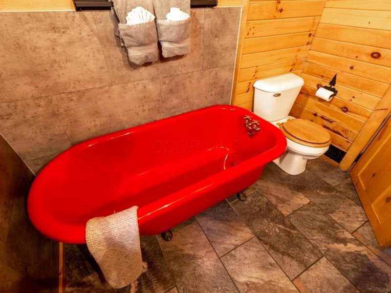 18591 Hockman Road, Rockbridge, OH 43149 Photo 18