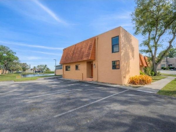 1451 NW 92nd Ave, Unit 191, Pembroke Pines, FL 33024