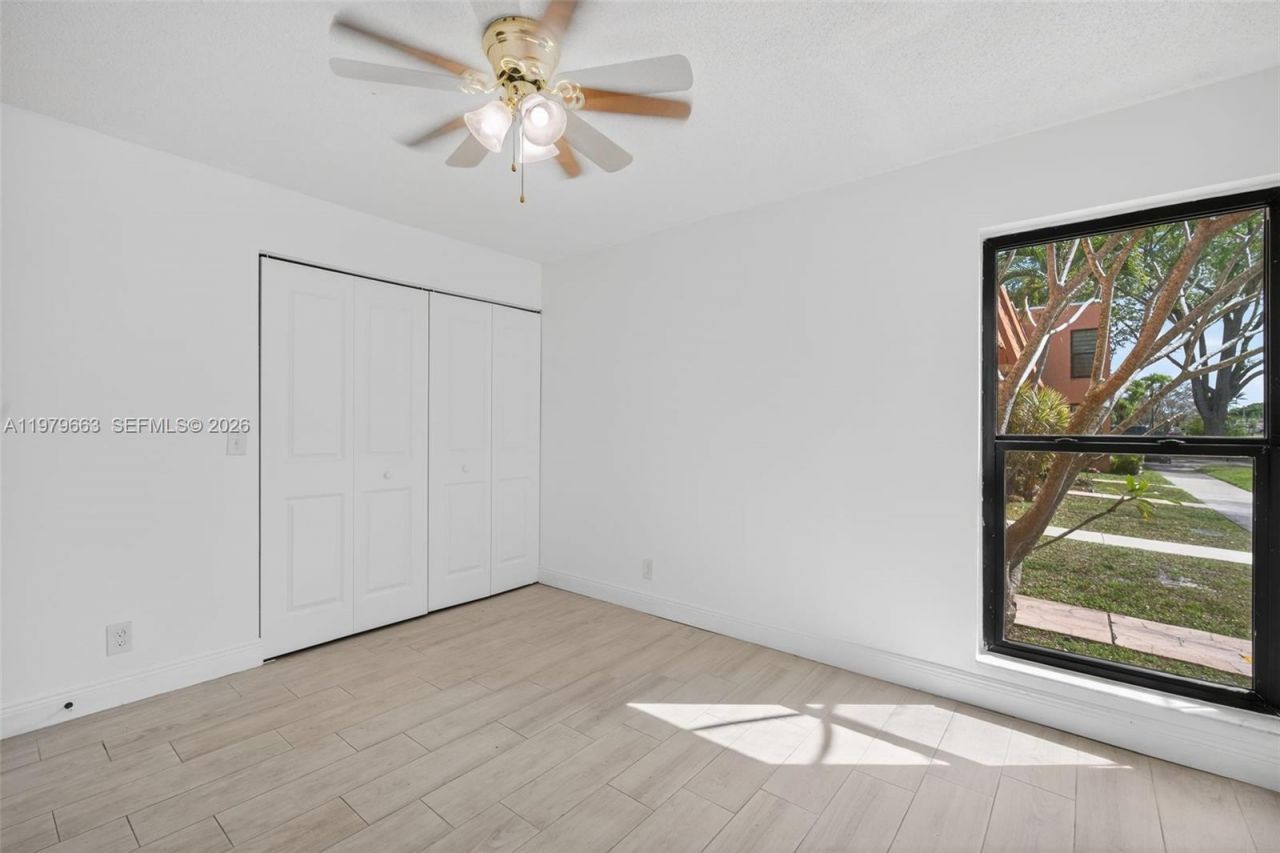 1451 NW 92nd Ave, Unit 191, Pembroke Pines, FL 33024 Photo