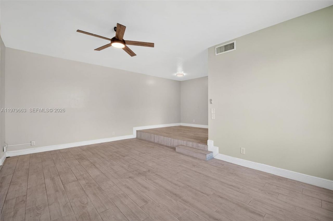 1451 NW 92nd Ave, Unit 191, Pembroke Pines, FL 33024 Photo