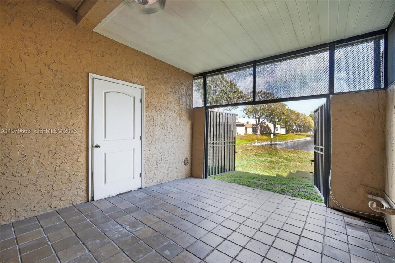 1451 NW 92nd Ave, Unit 191, Pembroke Pines, FL 33024 Photo