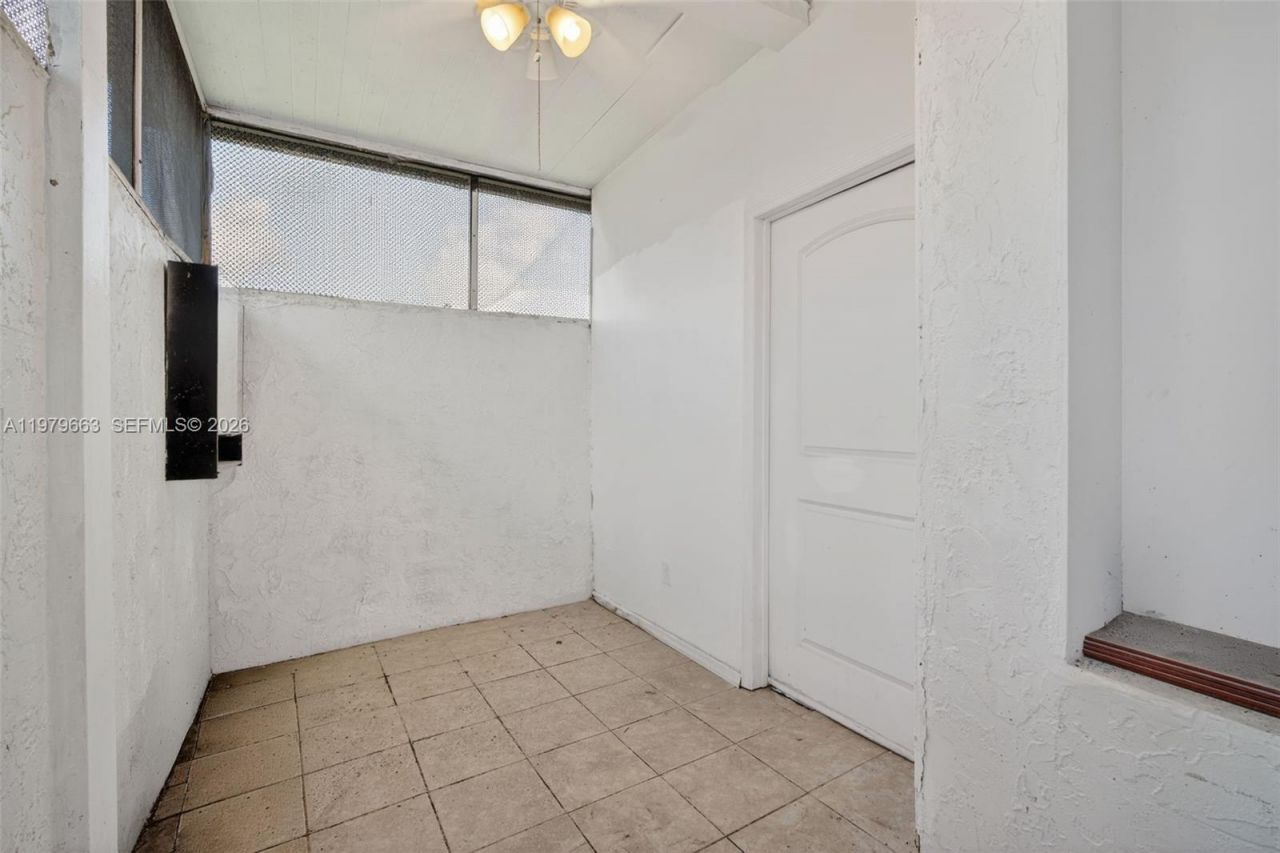 1451 NW 92nd Ave, Unit 191, Pembroke Pines, FL 33024 Photo