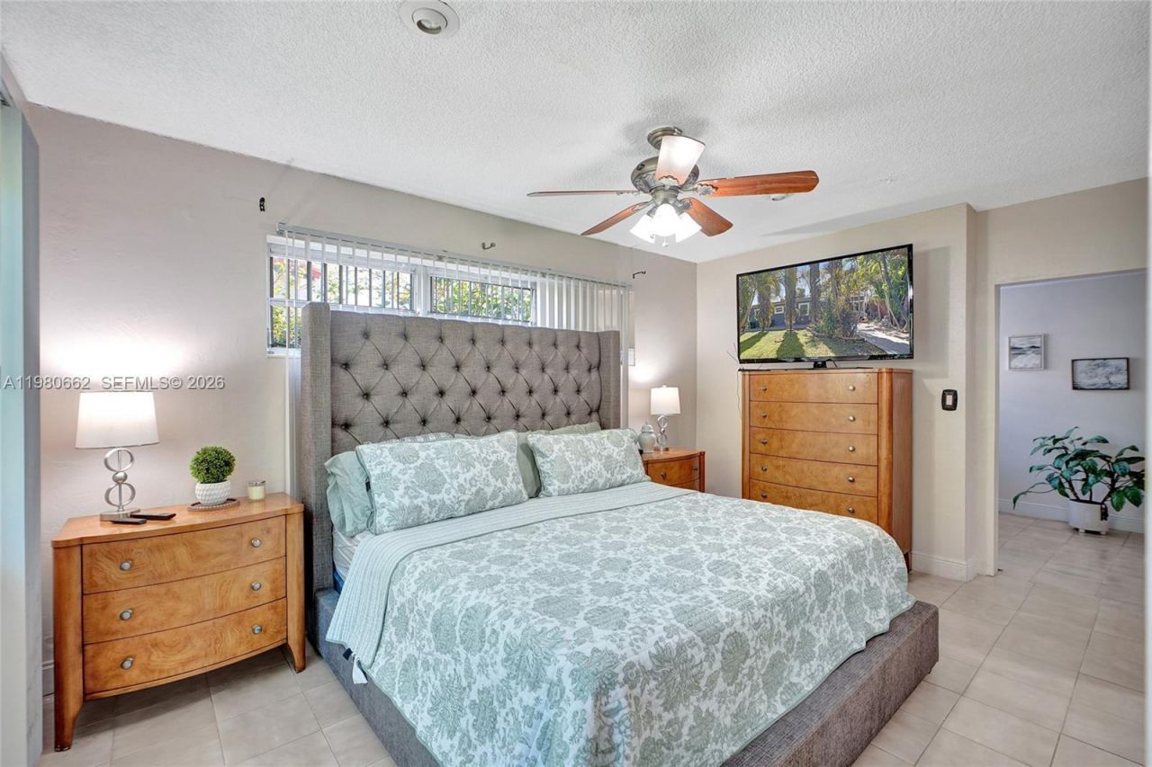 2258 SW 15th St , Miami, FL 33145 Photo