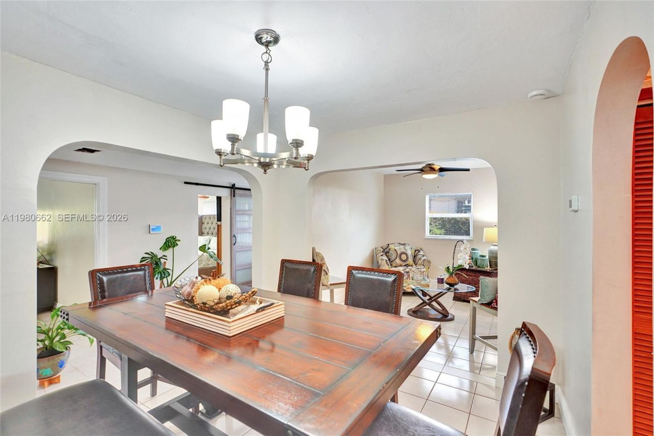 2258 SW 15th St , Miami, FL 33145 Photo