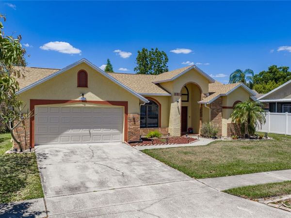 2104 HAYDON COURT, BRANDON, FL 33511