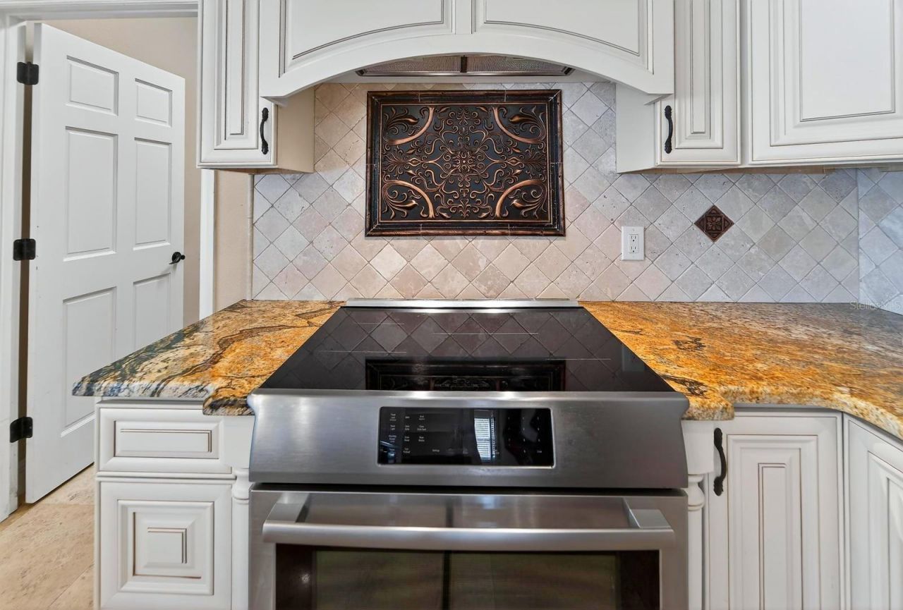 4610 Clarksdale Lane, Brandon, FL 33511 Photo