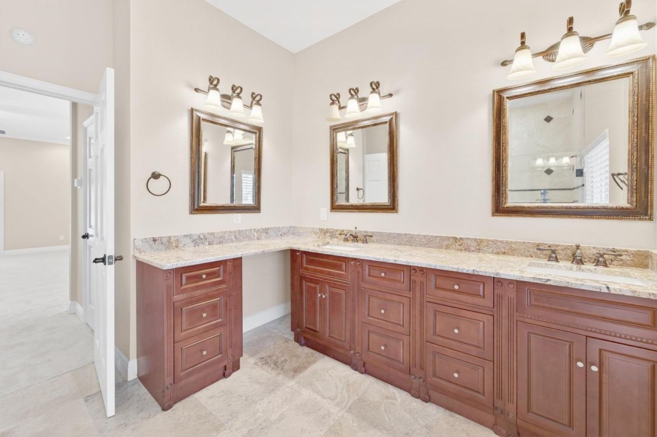 4610 Clarksdale Lane, Brandon, FL 33511 Photo