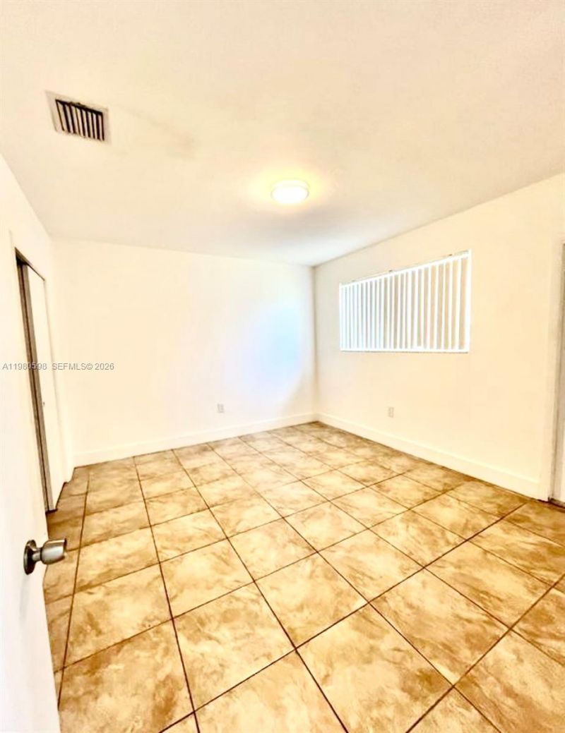 1920 NW 29th St , Unit 3, Miami, FL 33142 Photo