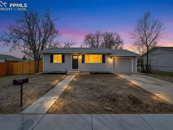 1901 Whitman Road, Colorado Springs, CO 80910