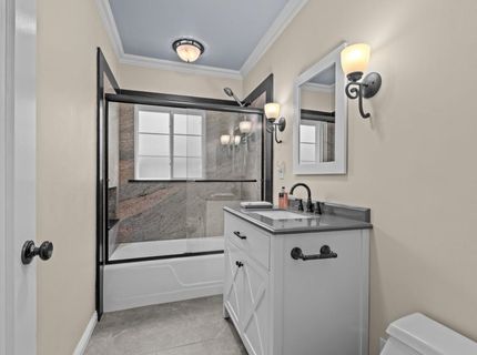 2214 U St, Sacramento, CA 95818 Photo