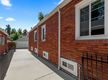 2214 U St, Sacramento, CA 95818 Photo