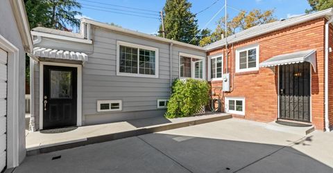 2214 U St, Sacramento, CA 95818 Photo