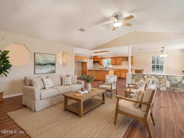 27189 BETINA Drive, Hilliard, FL 32046