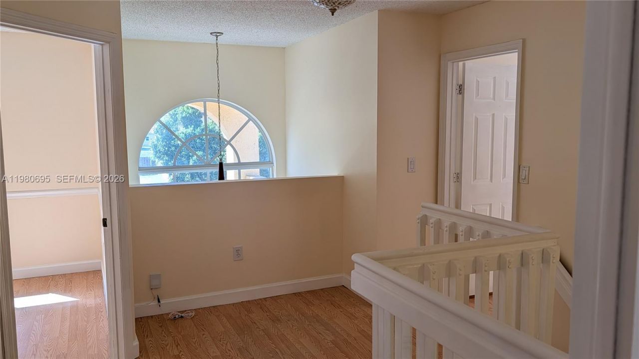 202 W Forest Oak Cir , Unit 202, Davie, FL 33325 Photo