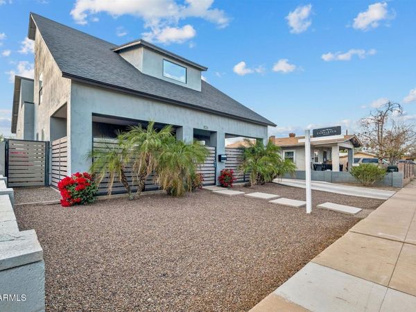 826 N 11TH Avenue, Phoenix, AZ 85007