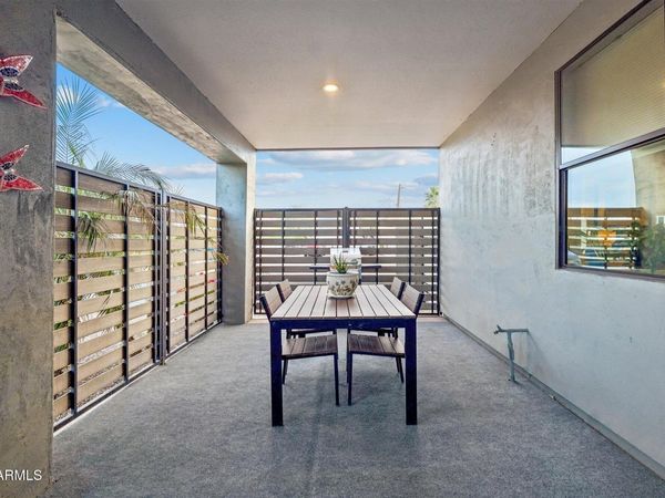 826 N 11TH Avenue, Phoenix, AZ 85007