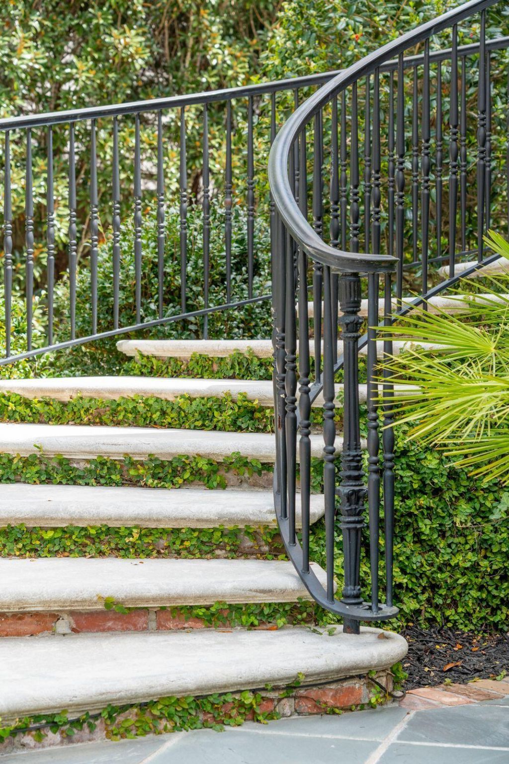 13 Broughton Road Photo 12