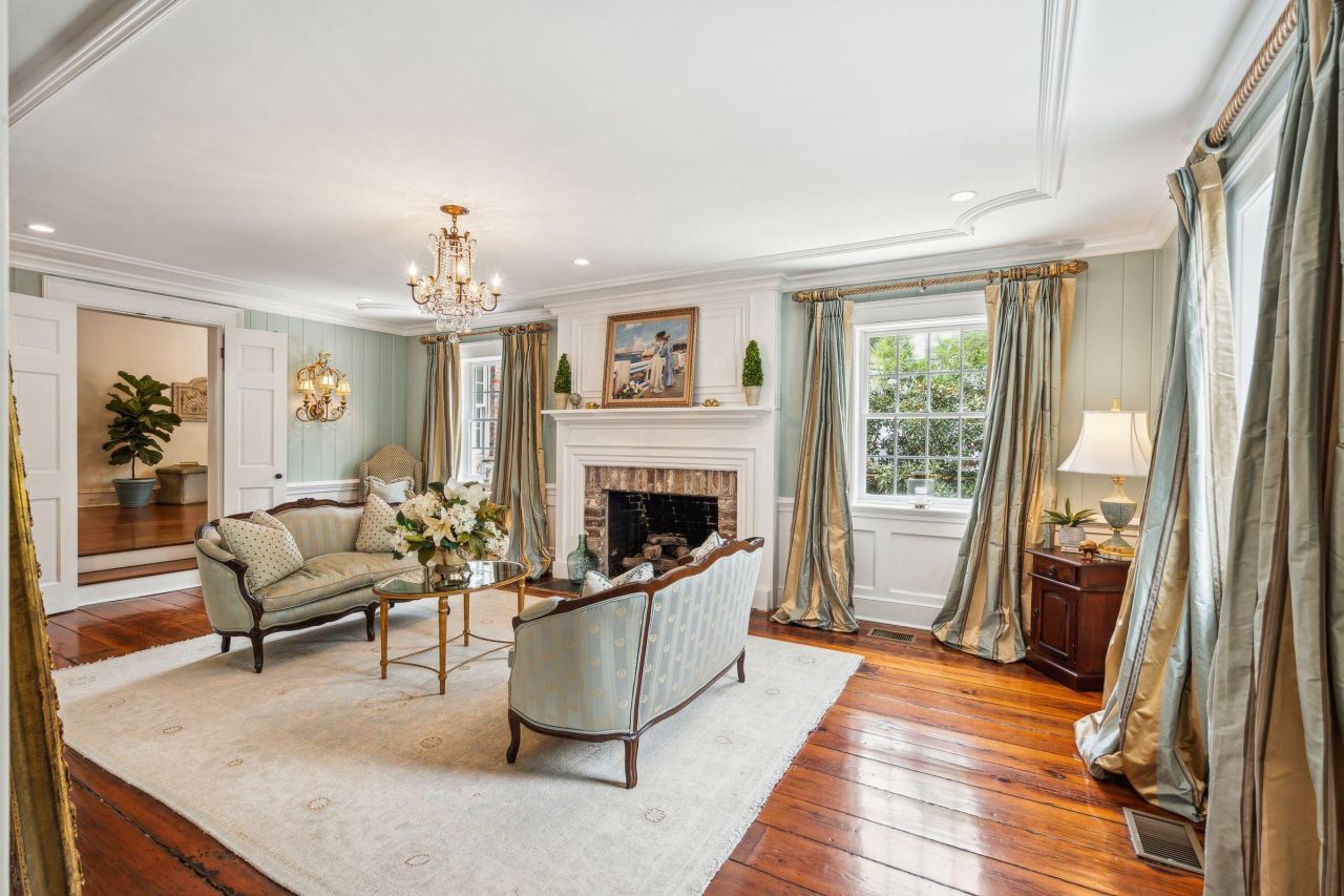 13 Broughton Road Photo 21