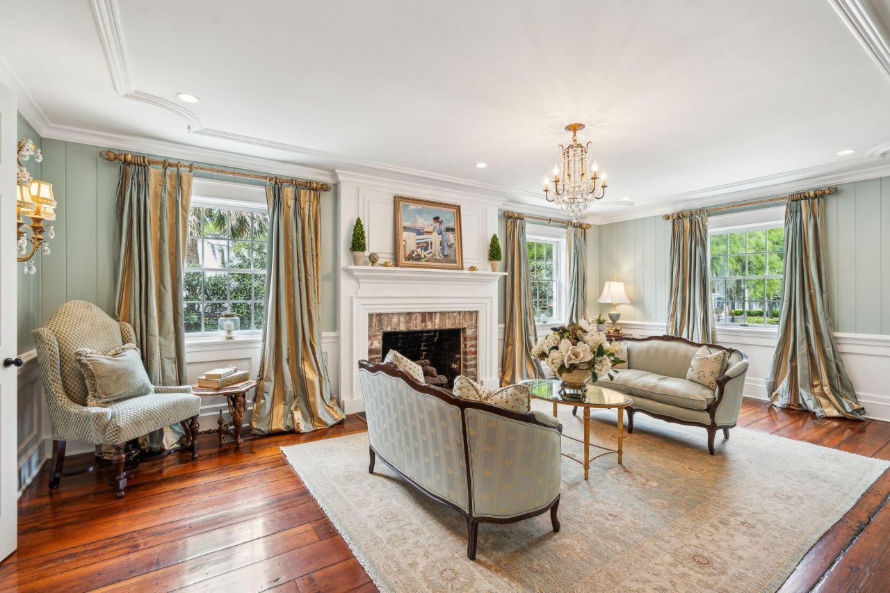 13 Broughton Road Photo 22