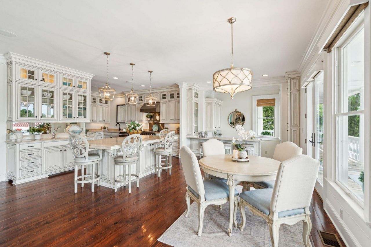 13 Broughton Road Photo 34