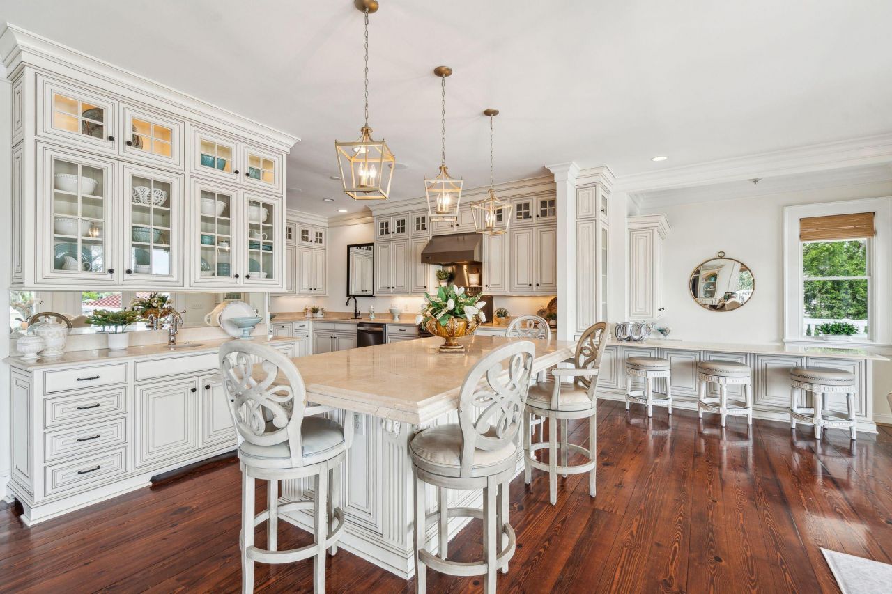 13 Broughton Road Photo 36