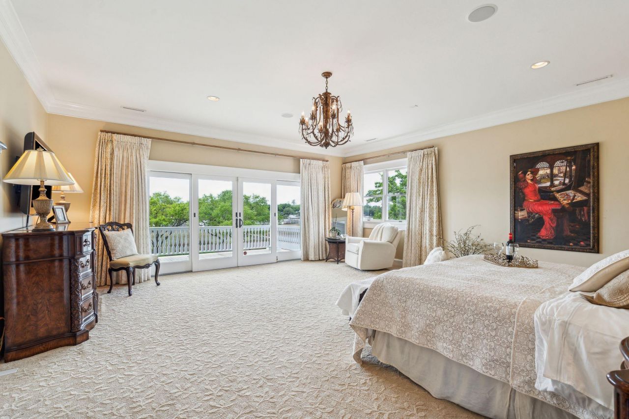 13 Broughton Road Photo 49