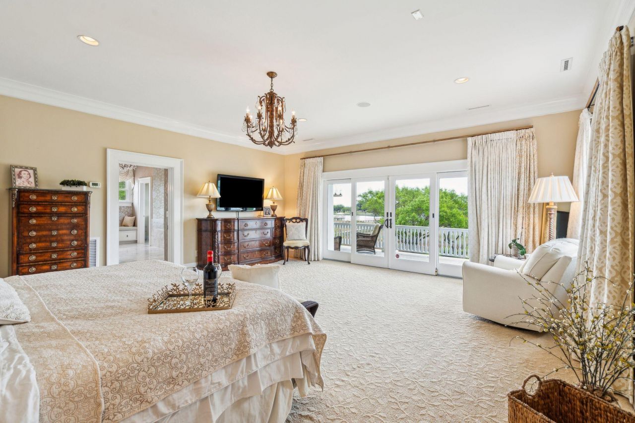 13 Broughton Road Photo 50