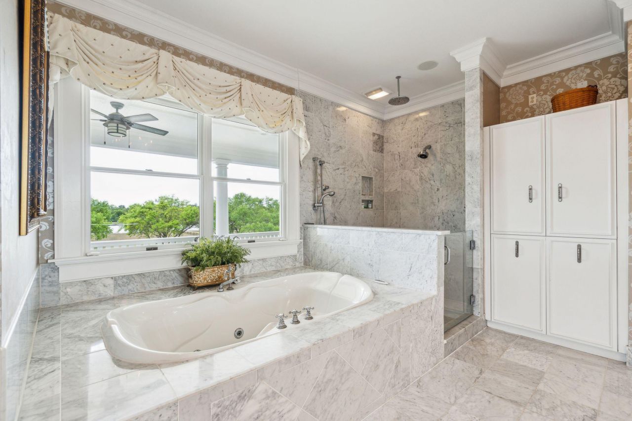 13 Broughton Road Photo 55