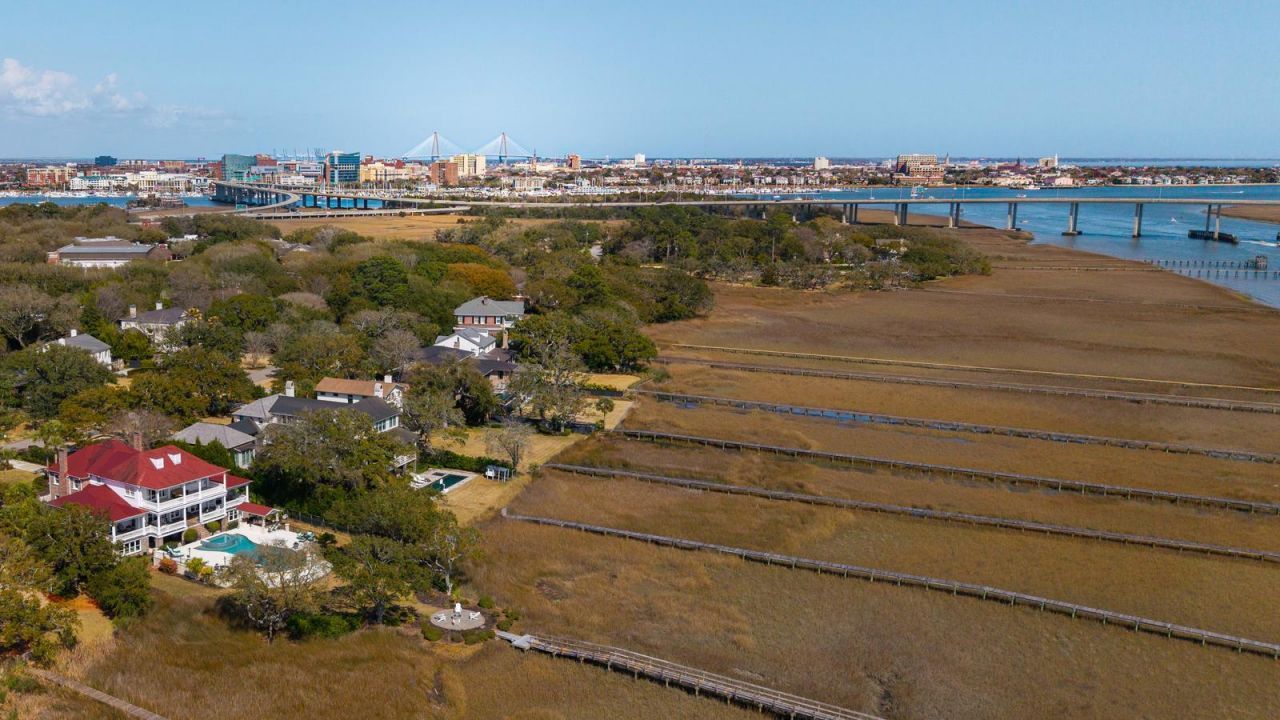 13 Broughton Road Photo 8