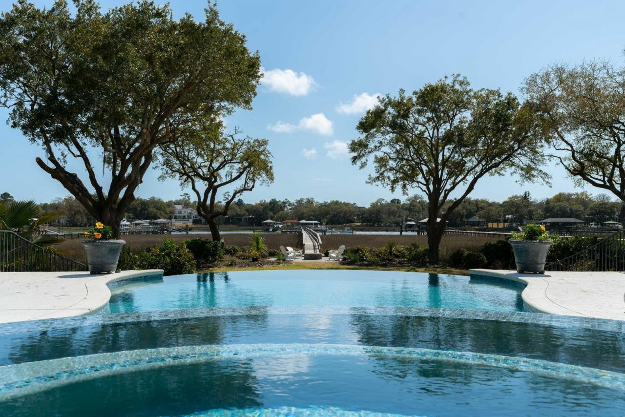 13 Broughton Road Photo 86