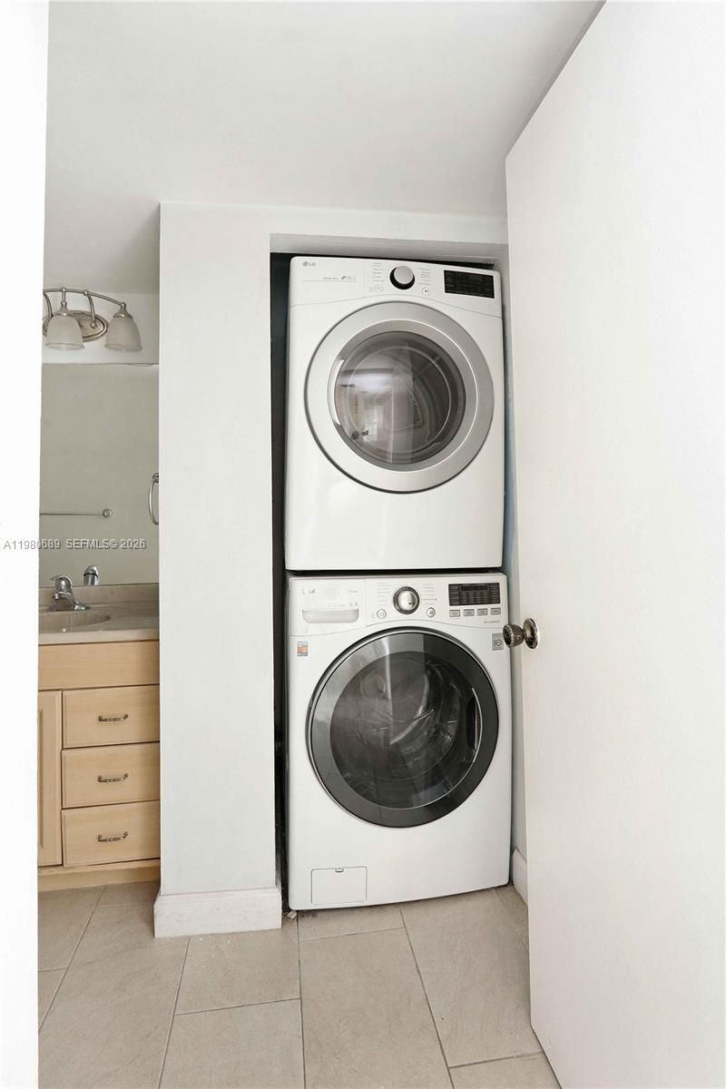 8006 SW 149th Ave , Unit D403, Miami, FL 33193 Photo