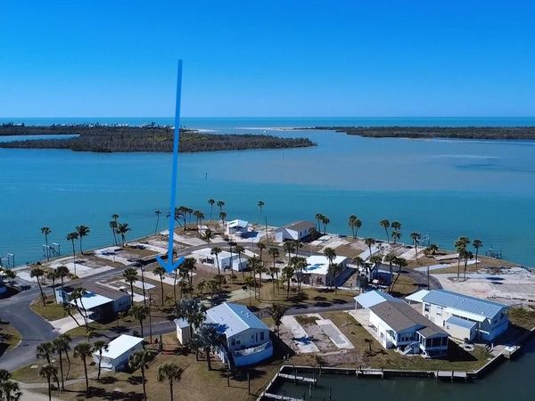 7500 PARK POINTE DRIVE , Unit 52, ENGLEWOOD, FL 34224