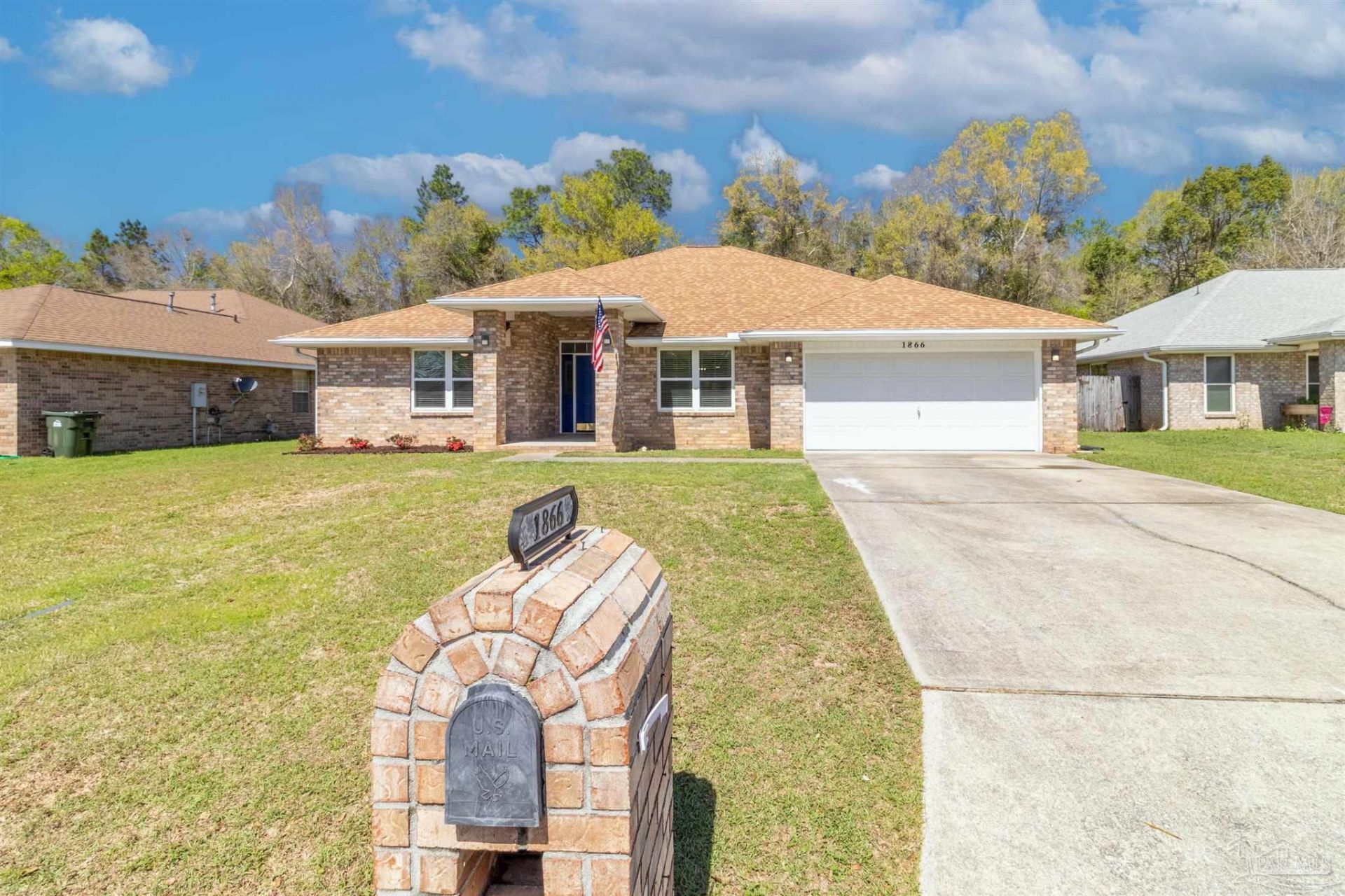 1866 Wareham Wy, Cantonment, FL 32533 Main Photo