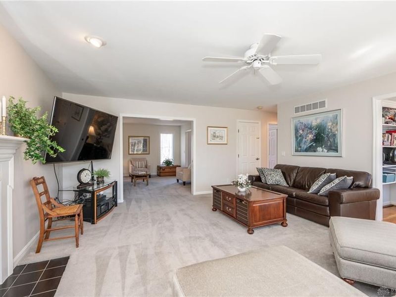 6643 Miami Trails Drive, Loveland, OH 45140 Photo 13