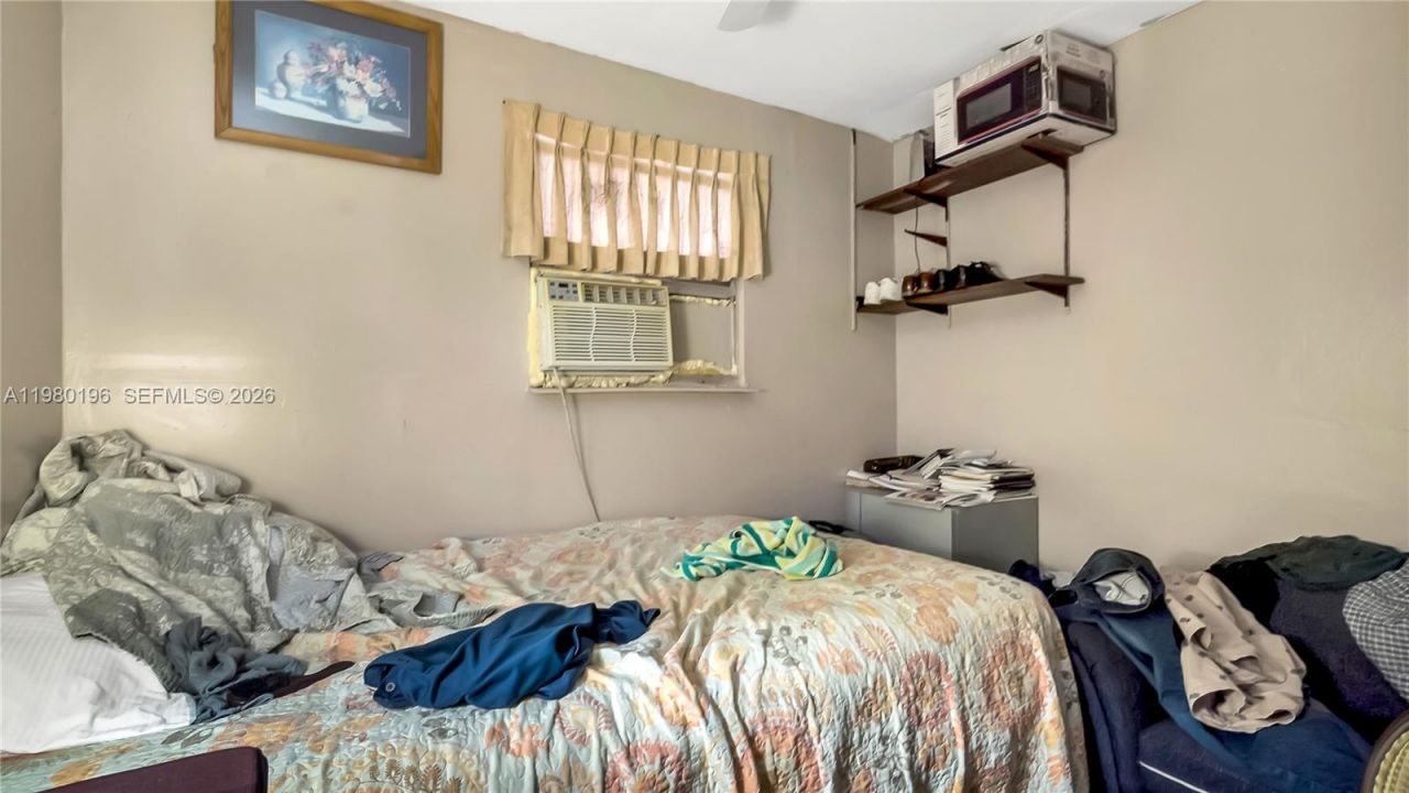 3570 NW 34th Way , Lauderdale Lakes, FL 33309 Photo