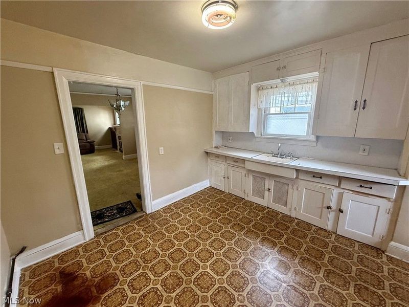 1375 Curtis Street, Akron, OH 44301 Photo 15