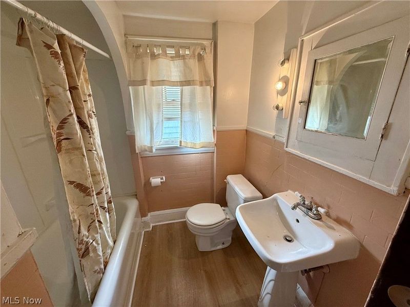 1375 Curtis Street, Akron, OH 44301 Photo 31