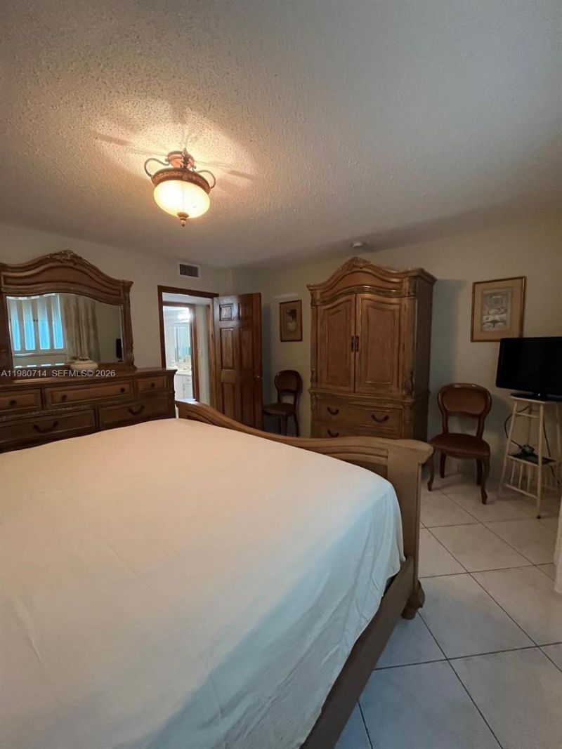 1601 S Ocean Dr , Unit 605, Hollywood, FL 33019 Photo