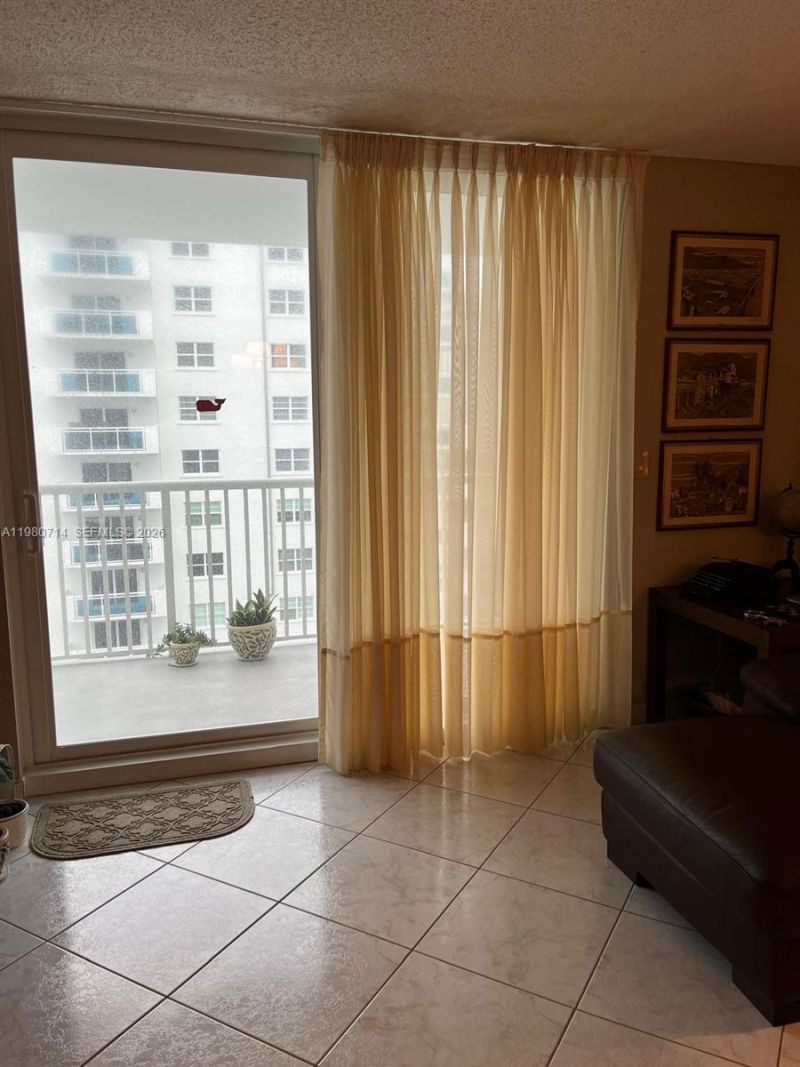 1601 S Ocean Dr , Unit 605, Hollywood, FL 33019 Photo