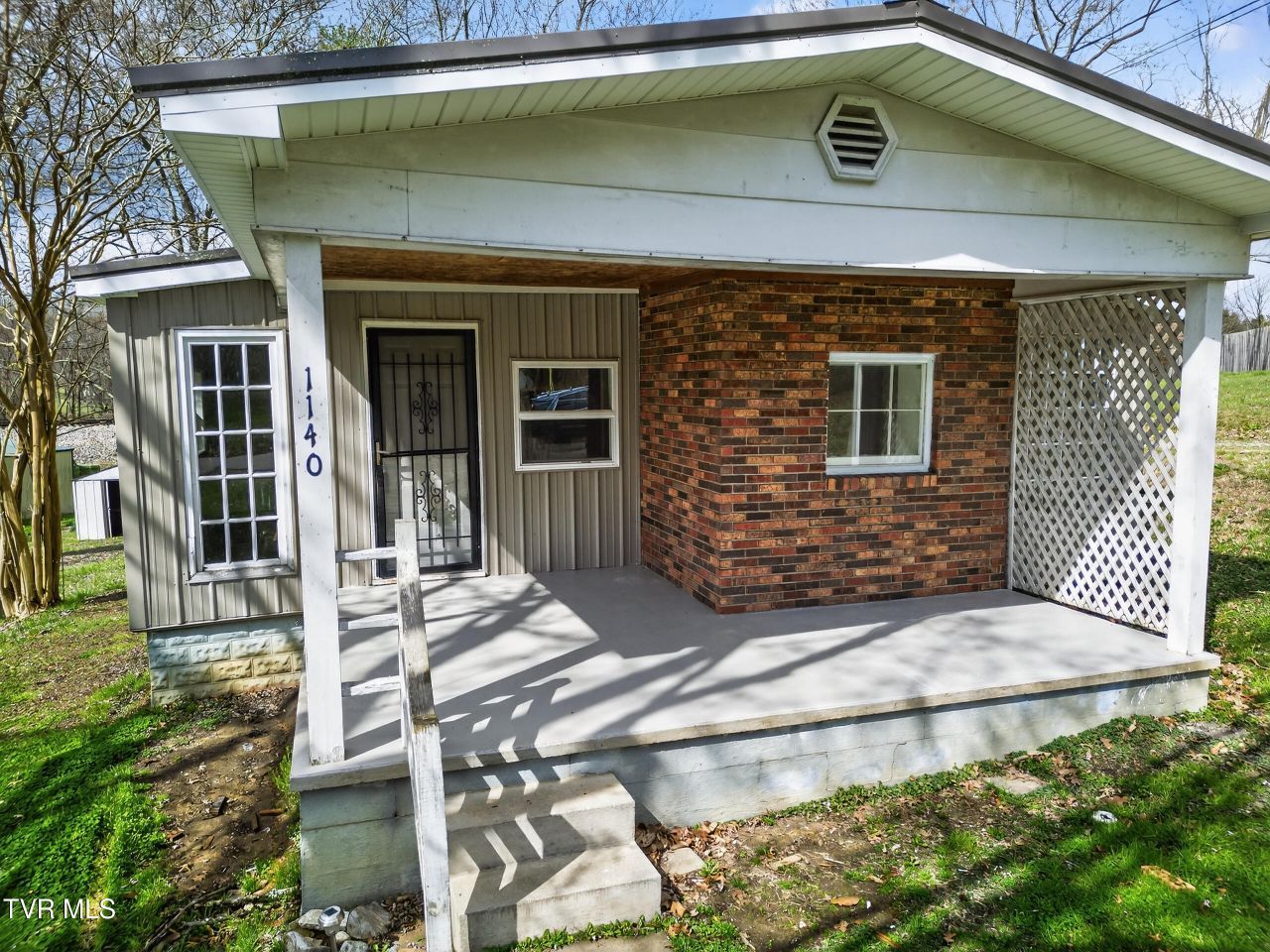 1140 West Irish Street, Greeneville, TN 37743 Main Photo