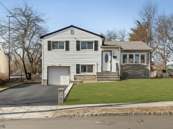 35 Eastern Pkwy, Hillside, NJ 07205